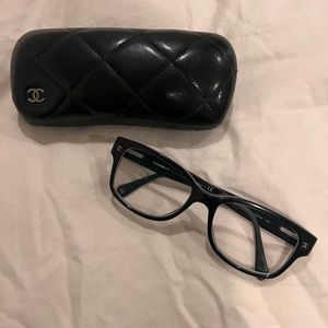 Authentic Vintage Chanel eyeglasses 👓